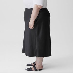 US Sz 28 CeCe Midi Bias Skirt in Black
